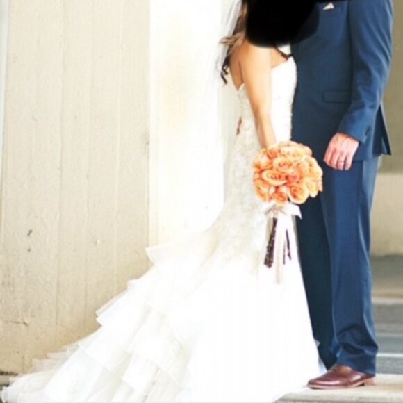 Custom wedding gown - Picture 11 of 16